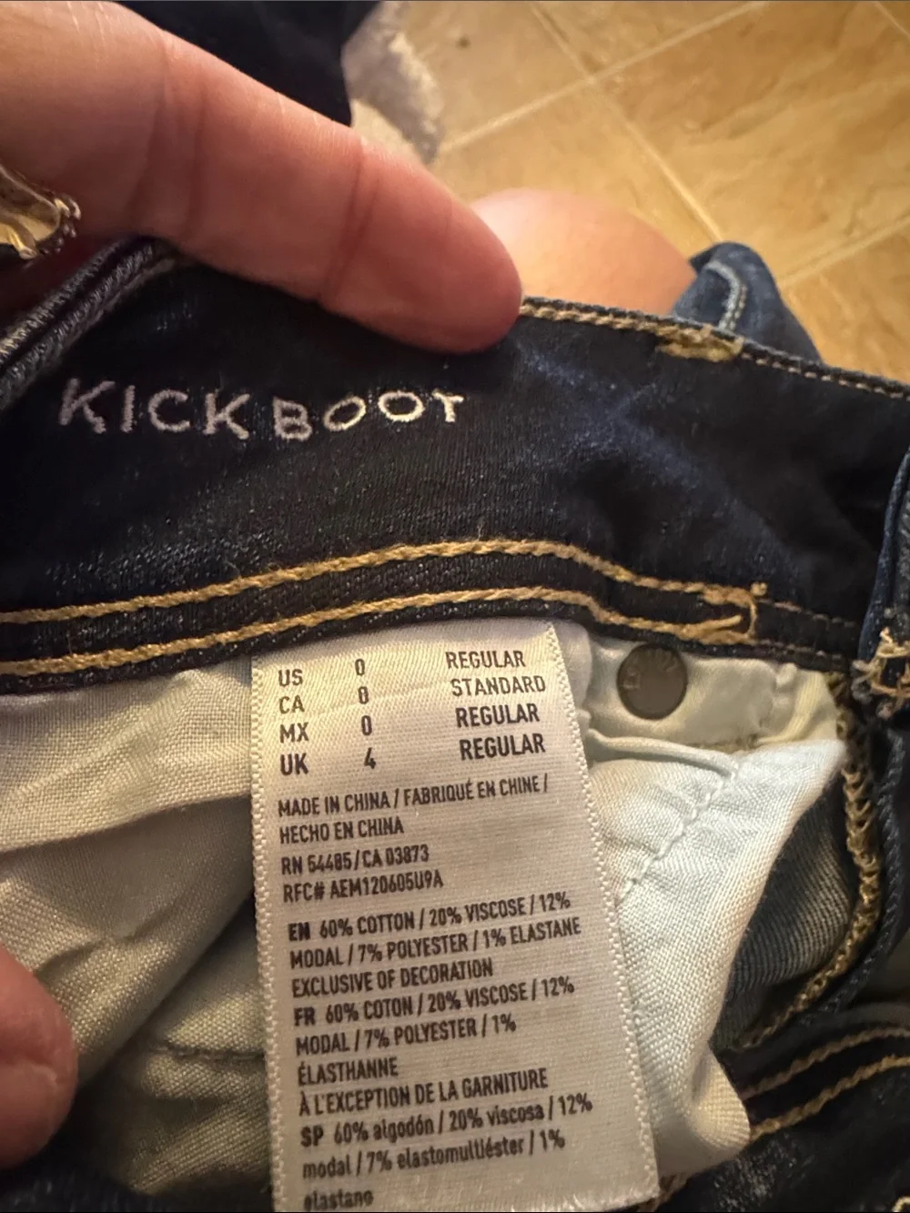 American Eagle Outfitters Dark Blue Flare Jeans - Picture 5 of 6